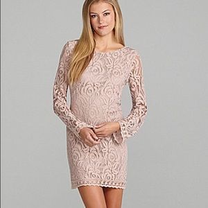GB Dillards Long Sleeve Lace Shift Dress M